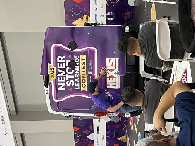 Partner booth demo